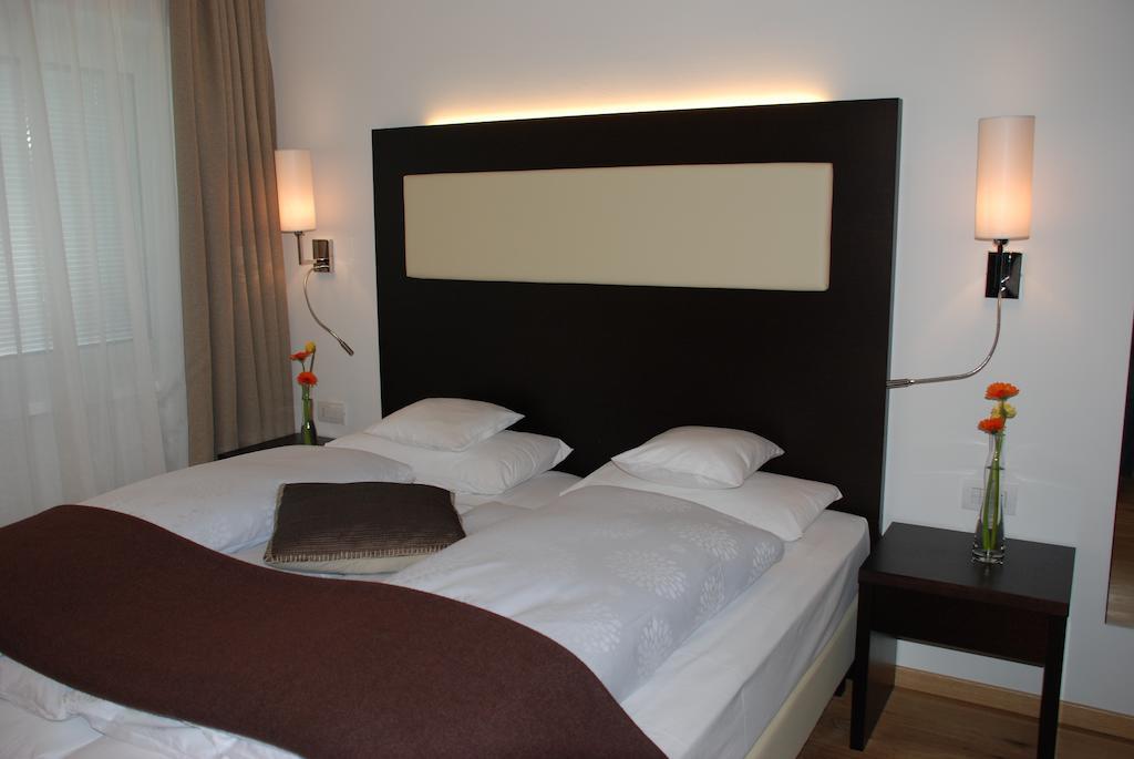 Aparthotel Pichler Colle Isarco Habitación foto