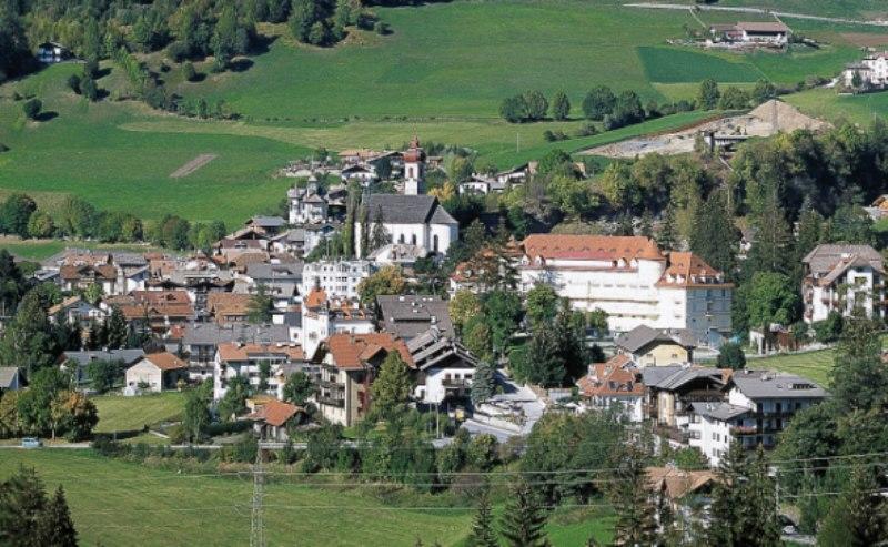 Aparthotel Pichler Colle Isarco Exterior foto